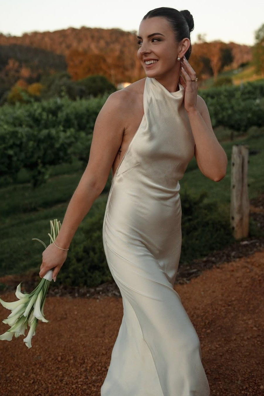 Simple High Neck Beach Wedding Dress Backless Mermaid Boho Bridal Gown