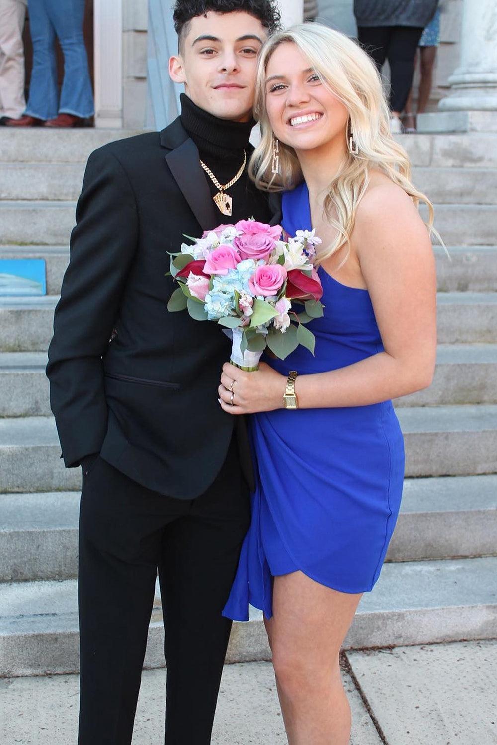 Sleek Black Notched Lapel 2-Piece Slim Fit Men's Prom Graduation Suit