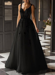 Sleeveless Sweep Train Tulle Beach Wedding Dress With Appliques Lace