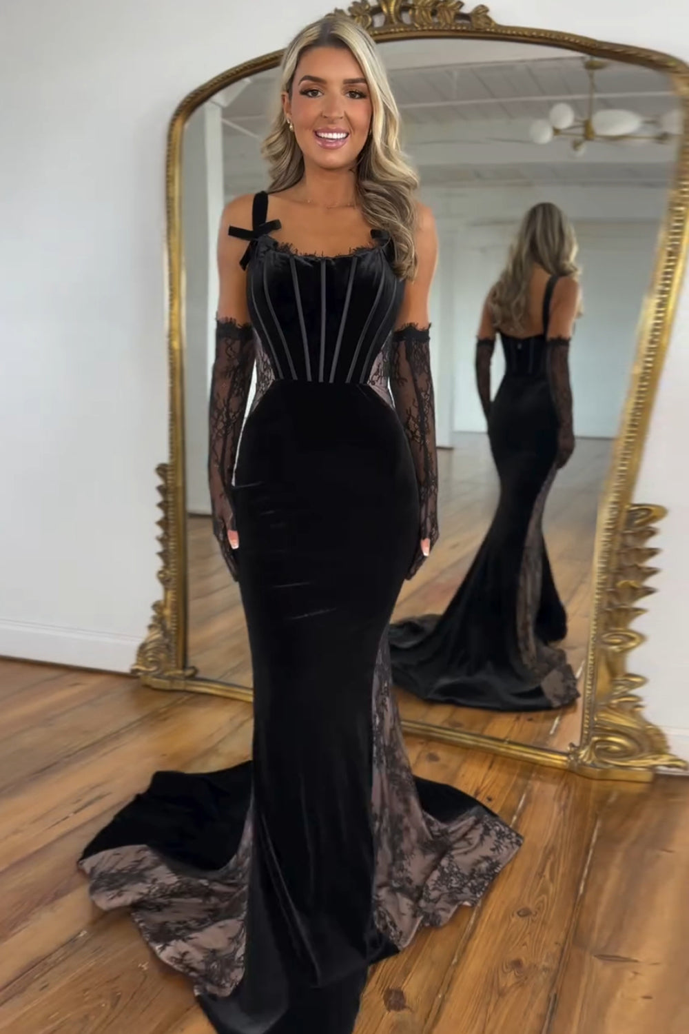 Spaghetti Straps Black Velvet Evening Dress Mermaid Corset Long Christmas Party Dress