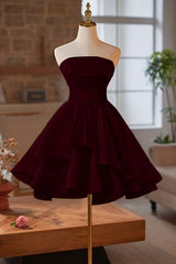 Strapless Graduation Dress Sleeveless Short Cocktail Dress With Ruffles Pleated