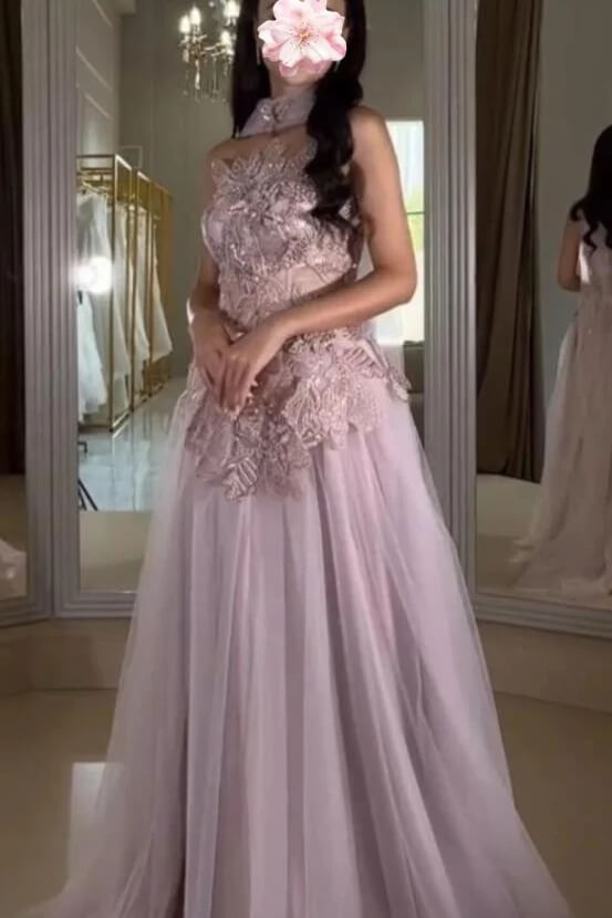 Stunning Pink Prom Dress Beaded Lace Appliqued Corset Tulle Evening Dress with Watteau Train