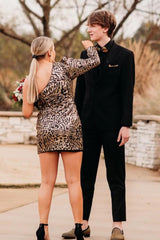 Stylish Black Notched Lapel Men's Graduation Suit