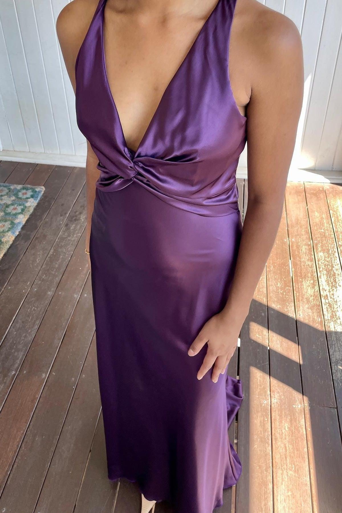 Stylish Sheath V Neck Green Long Party Dress With Open Back Bowknot Formal Evening Gown