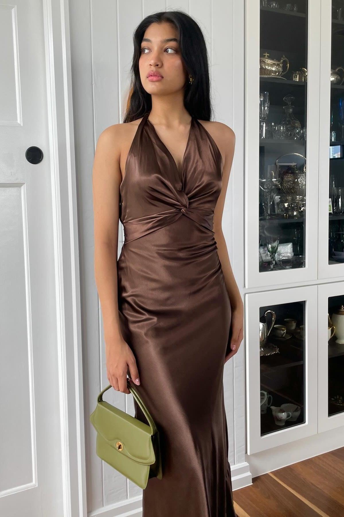 Stylish Sheath V Neck Green Long Party Dress With Open Back Bowknot Formal Evening Gown