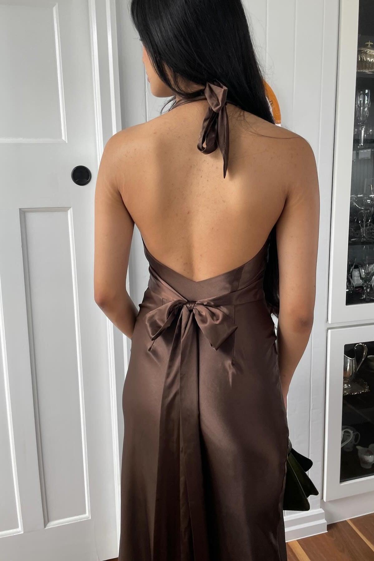 Stylish Sheath V Neck Green Long Party Dress With Open Back Bowknot Formal Evening Gown