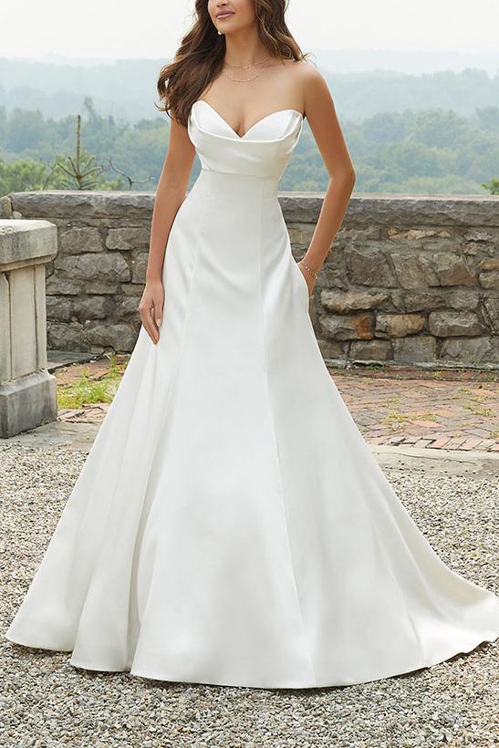 Sweetheart Sleeveless A-Line Satin Beach Wedding Dresses with Sweep Train
