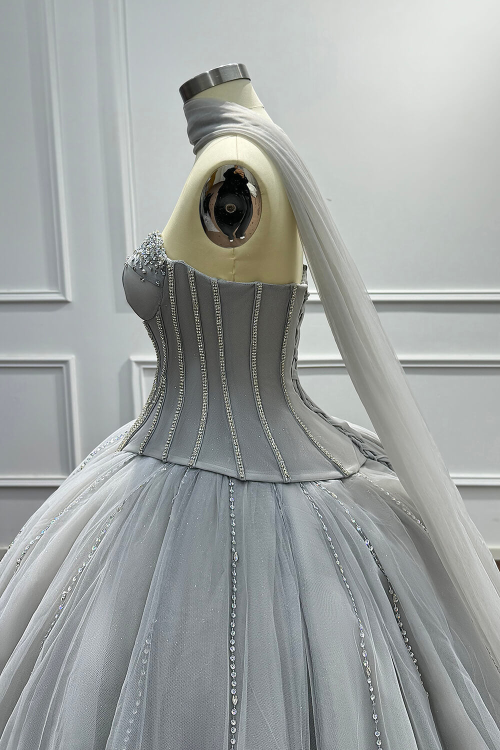 Sweetheart Corset Evening Dress A Line Grey Tulle Prom Dress with Beadings and Rhinestones