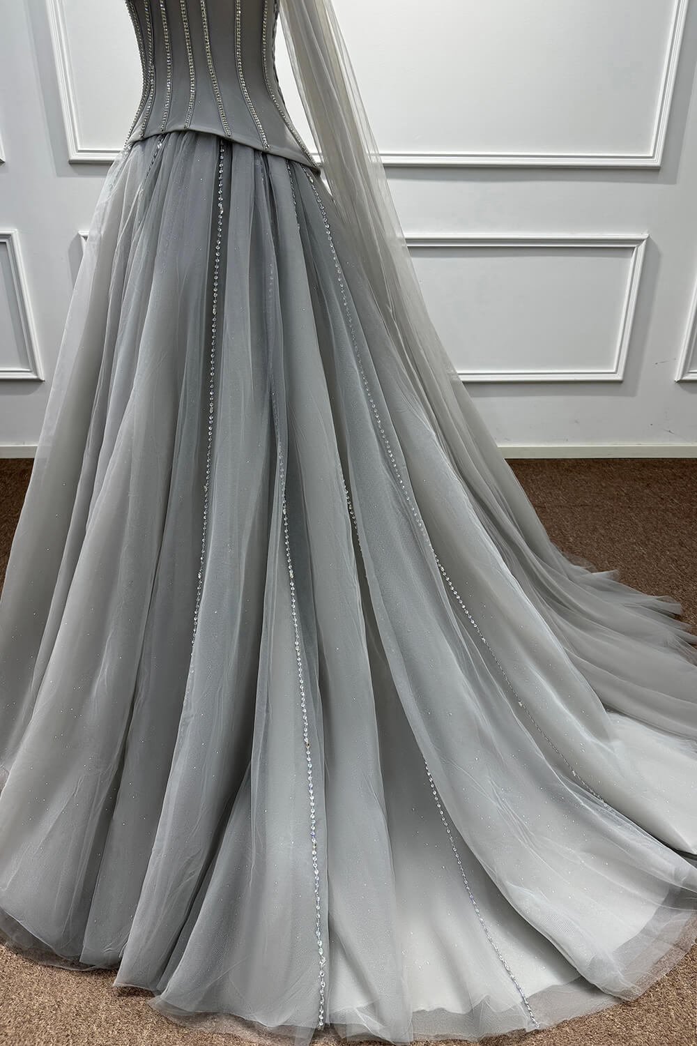 Sweetheart Corset Evening Dress A Line Grey Tulle Prom Dress with Beadings and Rhinestones