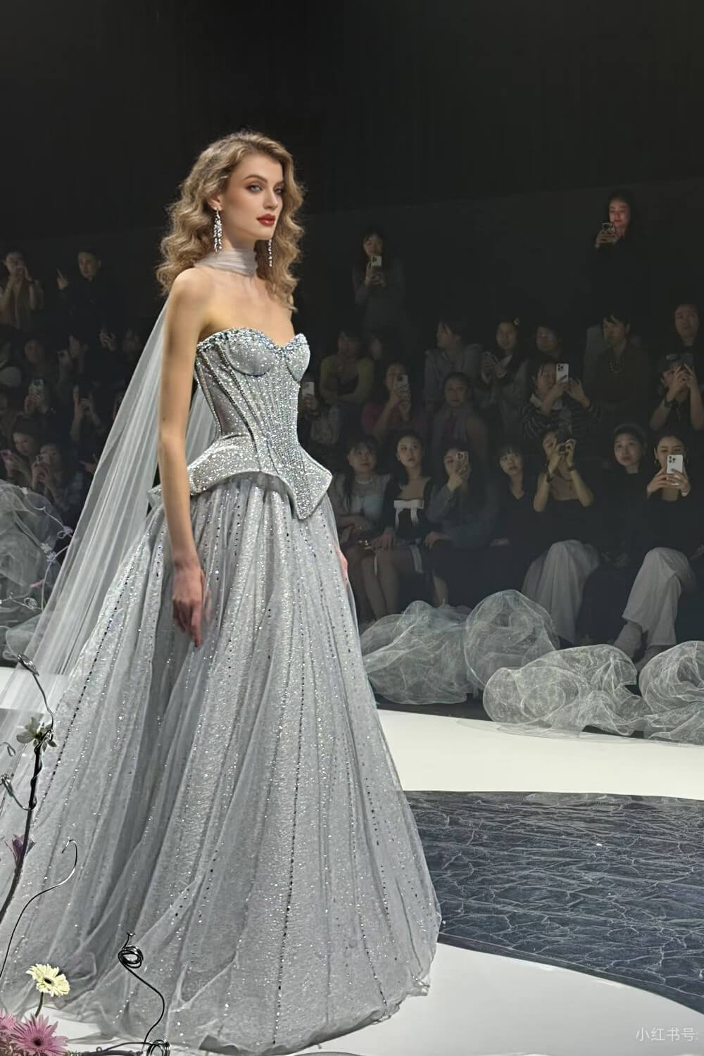 Sweetheart Corset Evening Dress A Line Grey Tulle Prom Dress with Beadings and Rhinestones