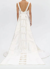 Trumpet Mermaid Scoop Neck Sleeveless Satin Wedding Dress with Detachable Bow Train