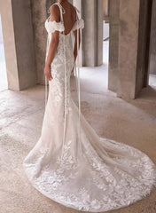Trumpet Mermaid Sweetheart Court Train Lace Tulle Wedding Dress with Appliques