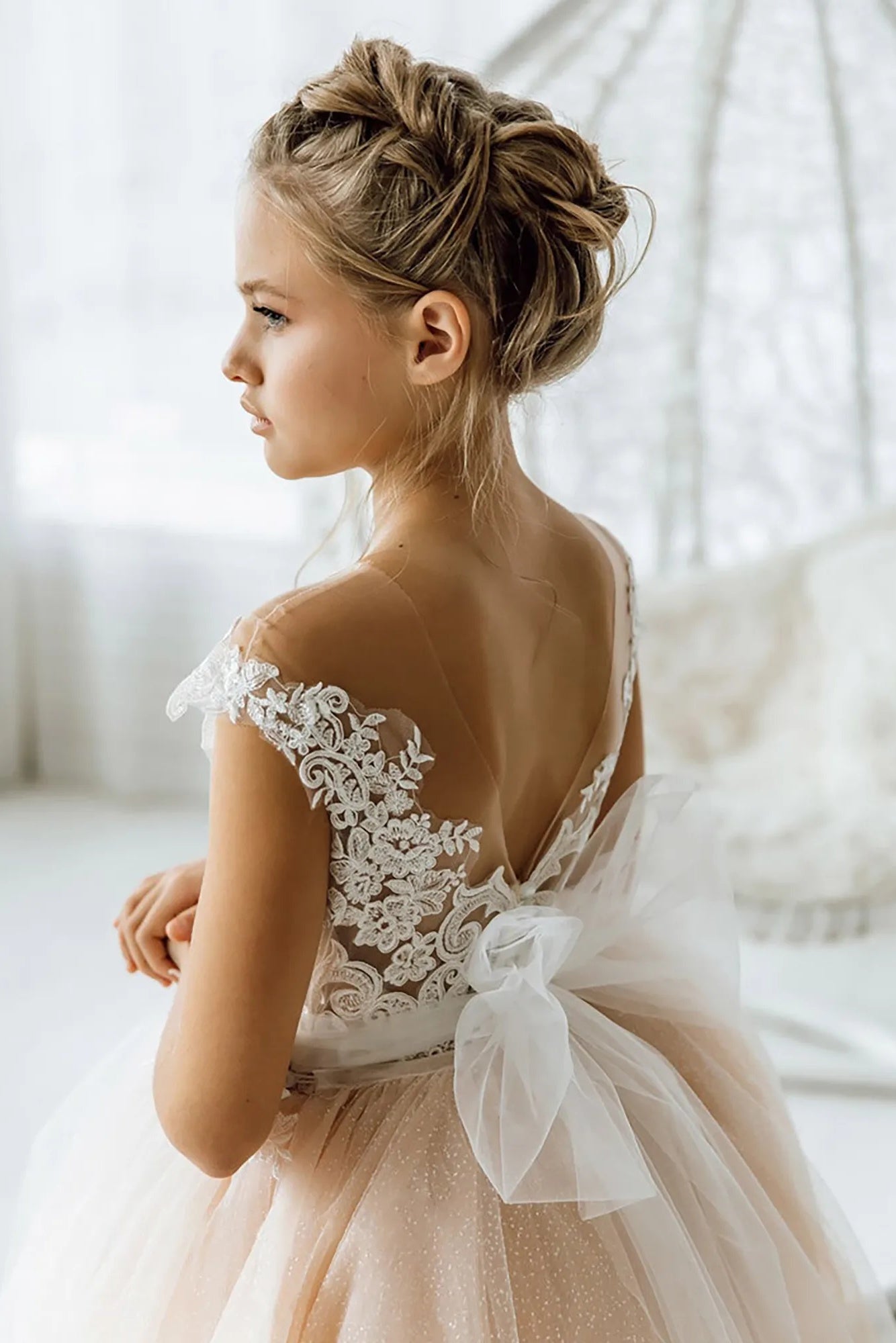 Tulle Lace Appliques Bowknot Princess Flower Girl Dress