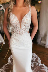 V Neck Beach Wedding Dress Mermaid Sleeveless Bridal Gown With Lace