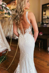 V Neck Beach Wedding Dress Mermaid Sleeveless Bridal Gown With Lace