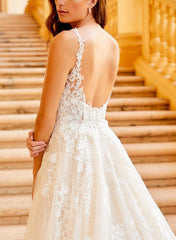 V-neck Ball-Gown Wedding Dresses with Open Back in Lace/Tulle