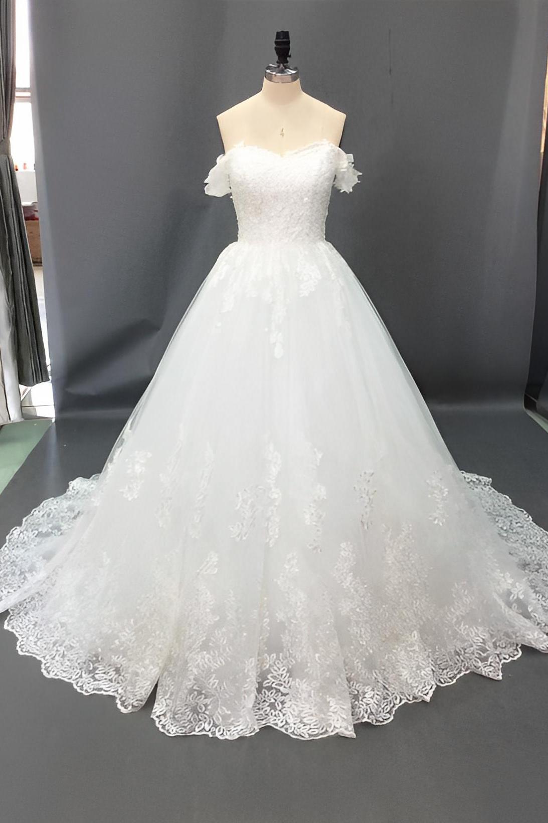 Vintage Ball-Gown Wedding Dresses Off-The-Shoulder Short Sleeves Tulle Lace Court Train