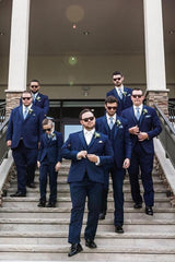 Sophisticated Navy 2-Piece Notched Lapel Single-Breasted Men's Groom Suit