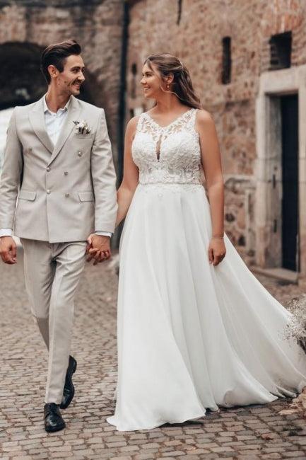 White Beach Wedding Dress A Line Lace Chiffon Sleeveless Backless Bridal Gown