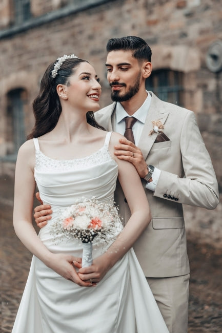 White Beach Wedding Dress A Line Spaghetti Strap Ruffle Sweep Train Satin Bridal Gown With Slit