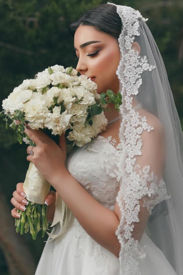 White Beach Wedding Dress A Line Sweetheart Off The Shoulder Lace Bridal Gown