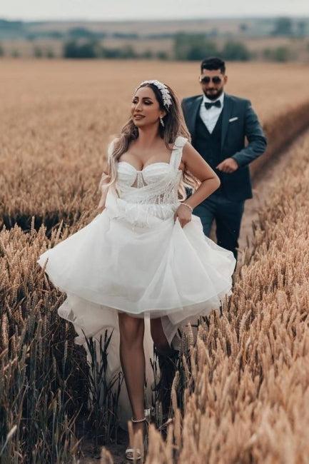 White Beach Wedding Dress A Line Tulle Sleeveless Bridal Gown With Lace