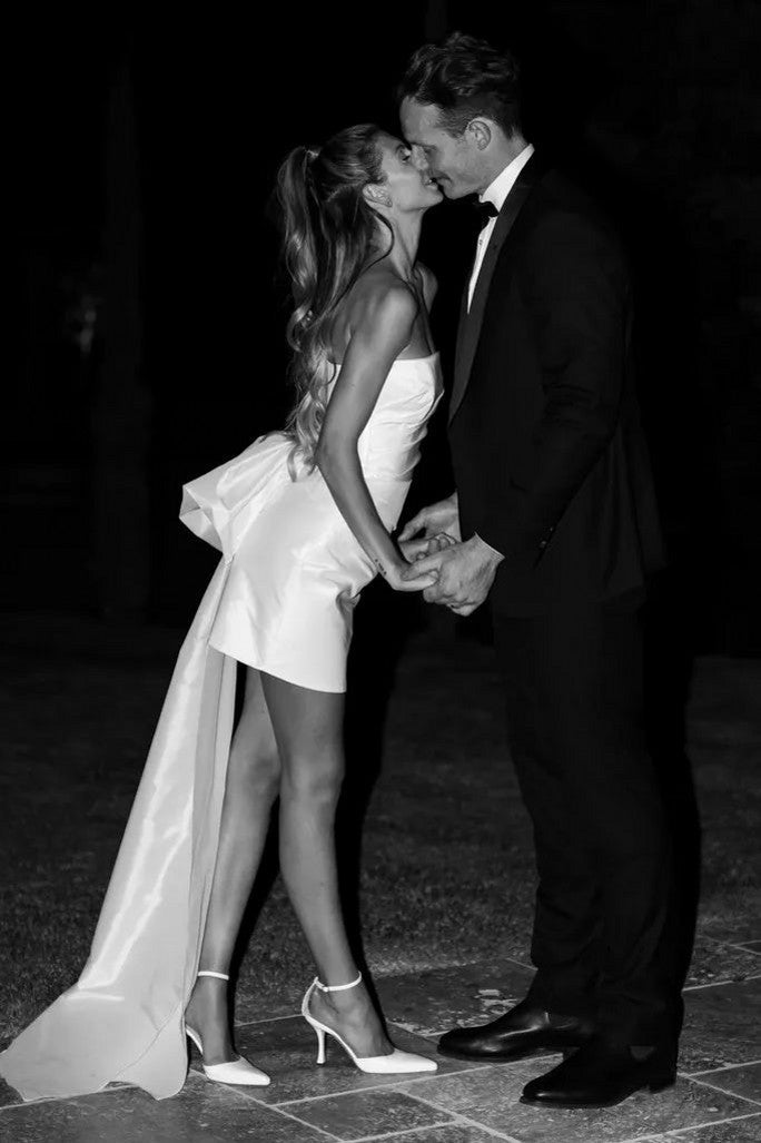 White Strapless Bodycon Mini Beach Wedding Dress