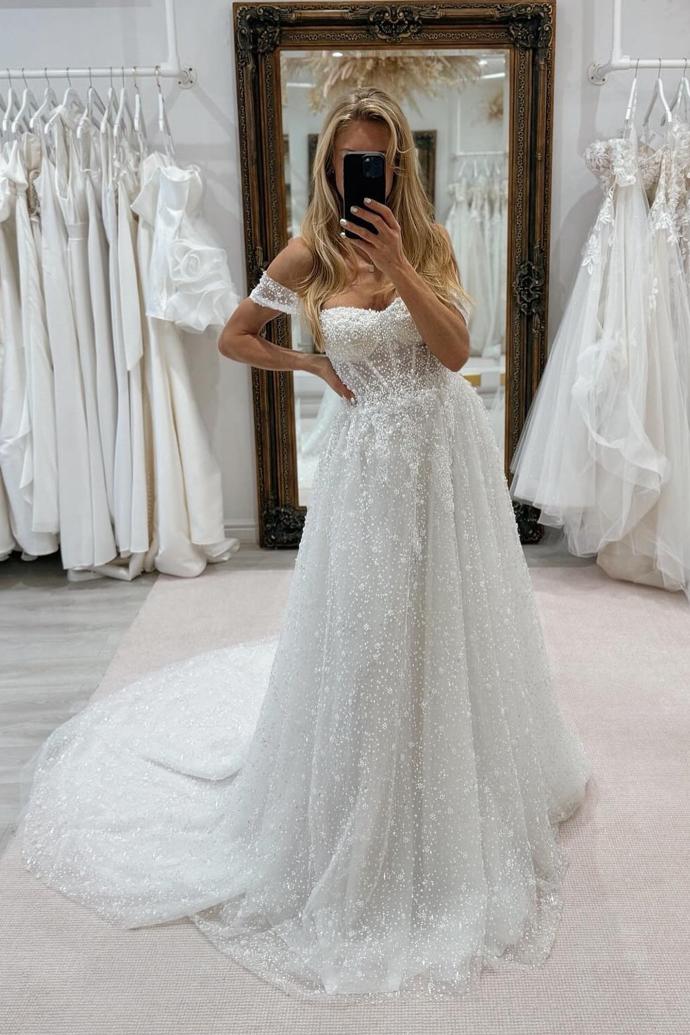 White Wedding Dress A Line Strapless Off The Shoulder Sleeveless Beaded Chapel Train Tulle Bridal Gown With Pearls