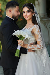White Wedding Dress A Line Sweetheart Sleeves Tulle Bridal Gown With Appliques