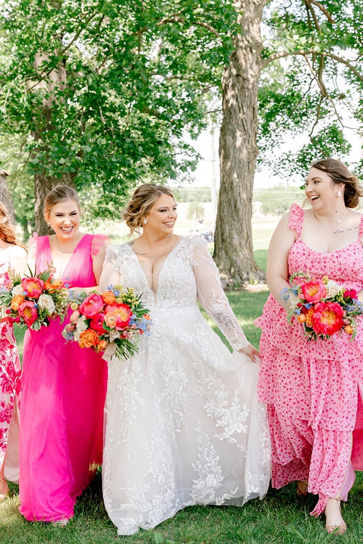 White Wedding Dress A Line V Neck Sleeves Lace Chapel Train Bridal Gown With Appliques