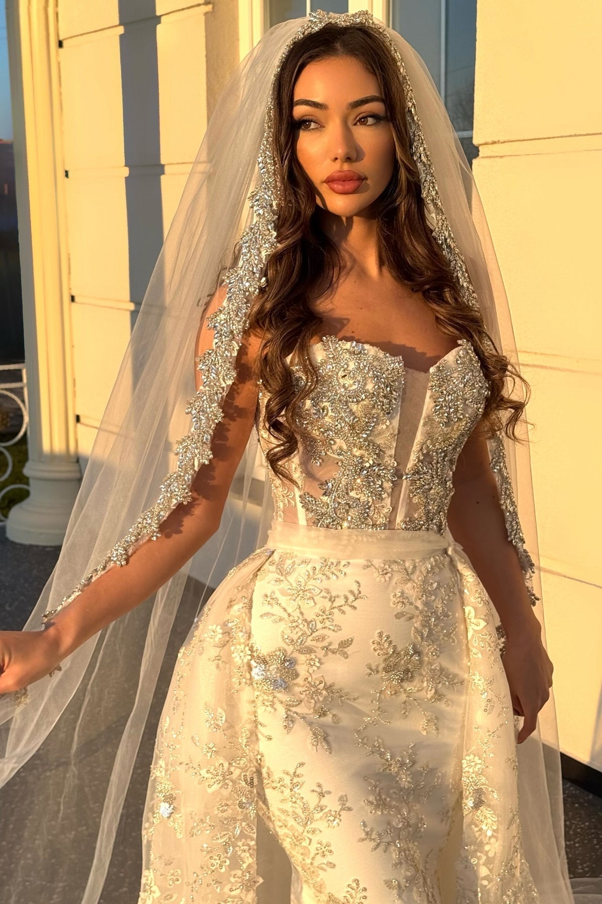 White Wedding Dress Column Strapless Beaded Sequined Sleeveless Panel Train Lace Bridal Gown With Rhinestone