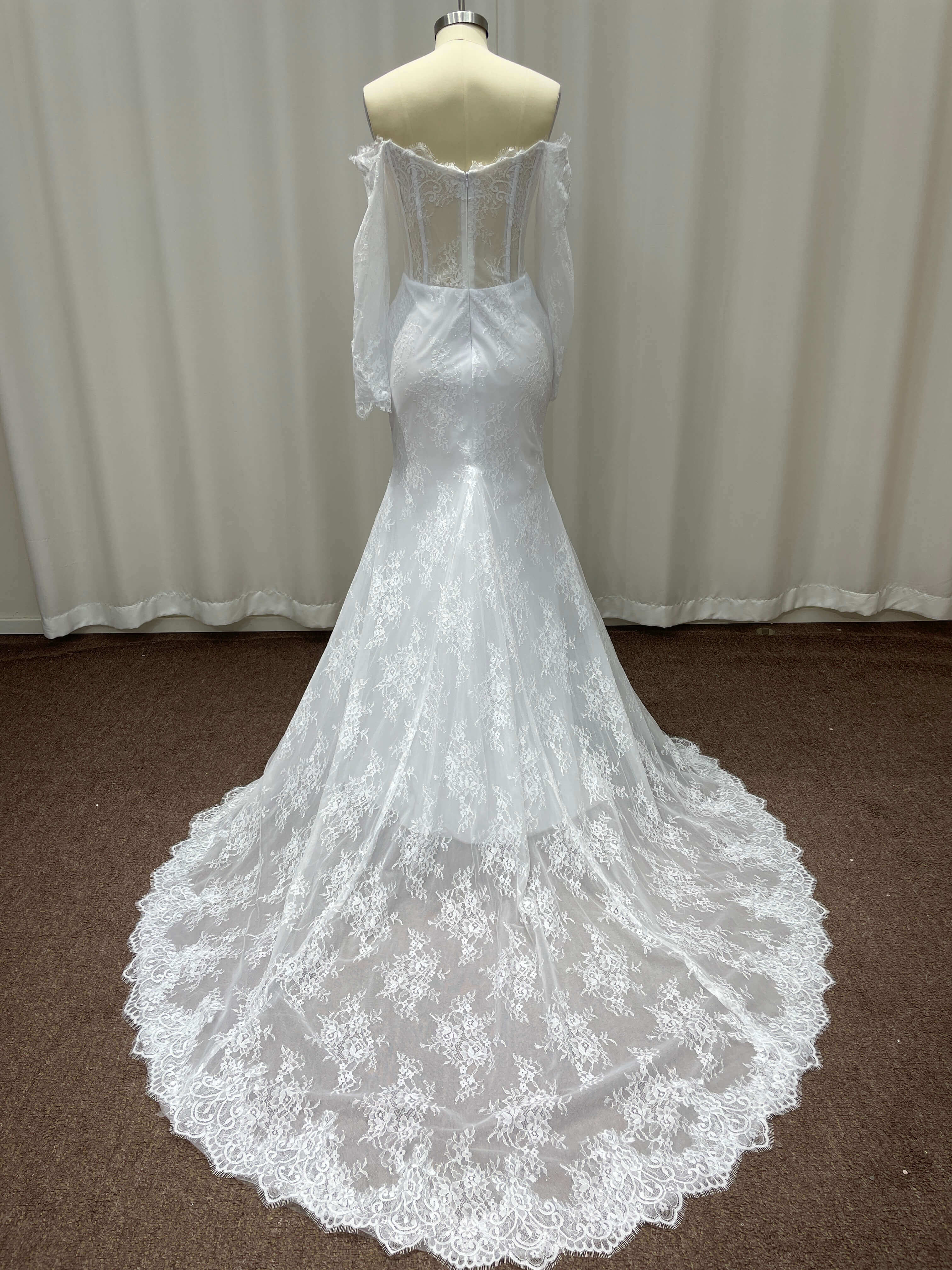 White Wedding Dress Lace Mermaid Sweetheart Off The Shoulder Beaded Sleeves Sweep Train Bridal Gown