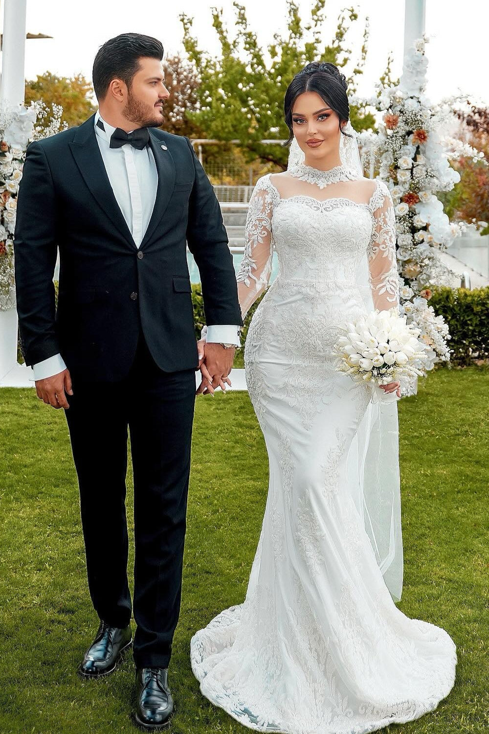 White Wedding Dress Mermaid High Neck Lace Sleeves Sequined Tulle Bridal Gown With Appliques