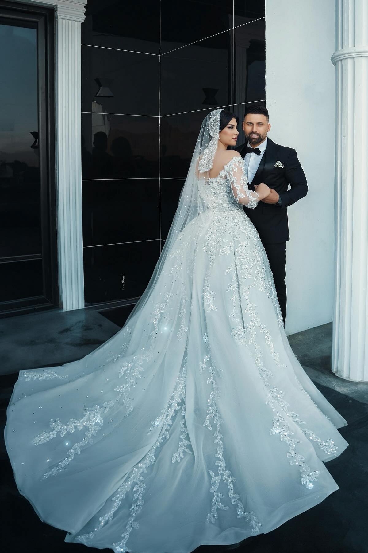 White Wedding Dress Mermaid Off The Shoulder Strapless Beaded Long Sleeves Sequined Detachable Panel Train Long Tulle Bridal Gown With Pearls And Appliques