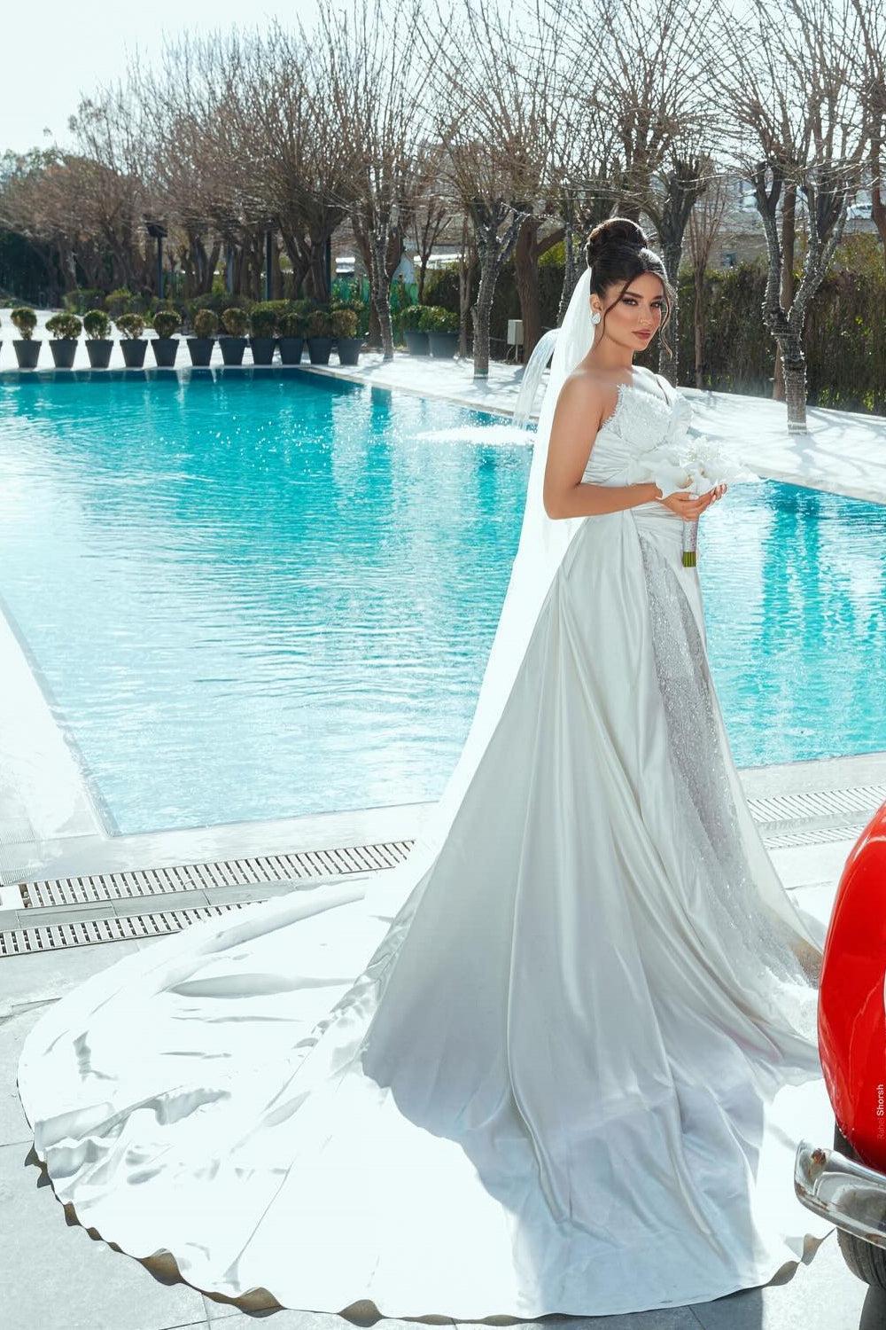 White Wedding Dress Mermaid Sweetheart One Shoulder Sleeveless Sequined Lace Panel Train Satin Bridal Gown