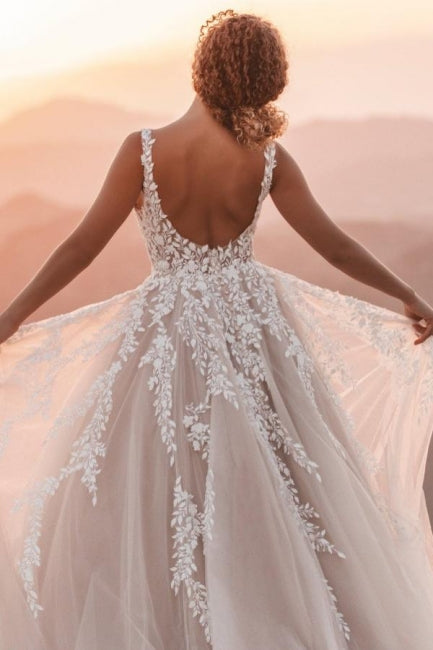 White Wedding Dress V Neck Spaghetti Strap A Line Sleeveless Backless Tulle Long Lace Bridal Gown With Appliques