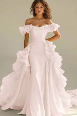Yellow Sheath/Column Prom Dress Off the Shoulder Ruffled Evening Dress