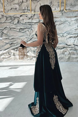Green Christmas Dress V Neck Lace Appliques Velvet Evening Dress With Detachable Train