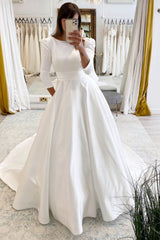 Timeless White Vintage A-Line Satin Wedding Dress with Pockets