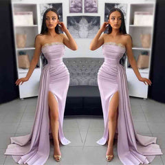 Lavender Off-the-Shoulder Sleeveless Evening Dress with Pleated Applique and Slit