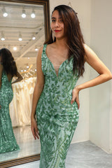 Sparkly Green Mermaid Long Sequined Prom Dress With Appliques