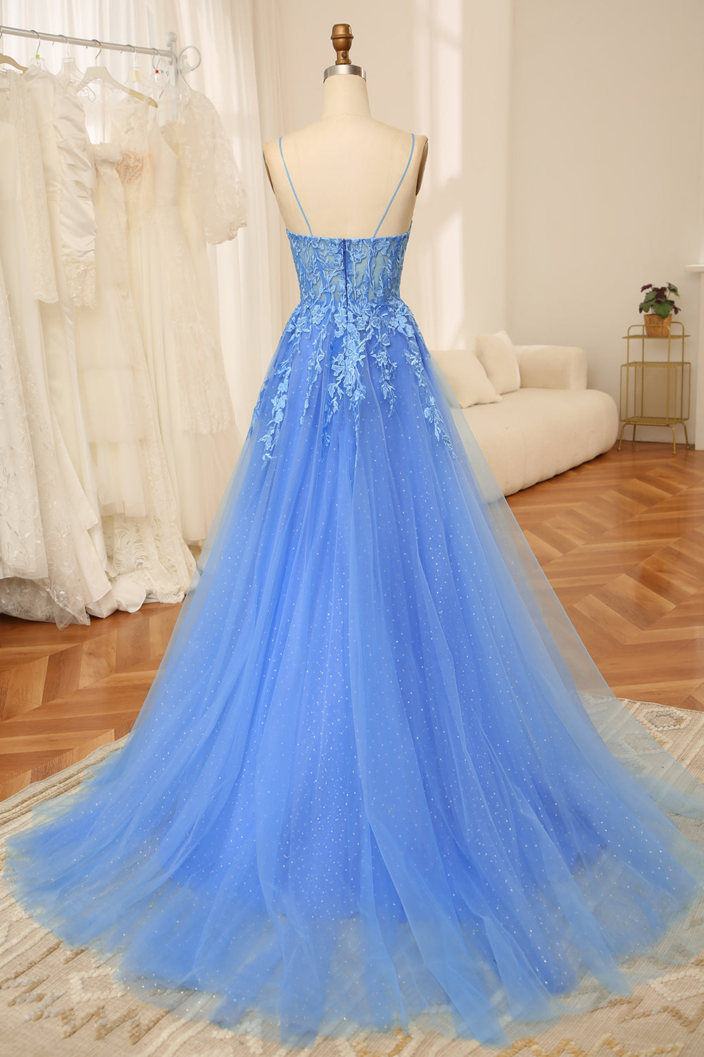 Blue A Line Tulle Long Prom Dress With Appliques