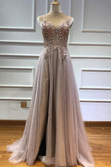 Glamorous V Neck Spaghetti Straps Tulle Prom Dress Beadings Long Evening Gowns