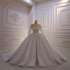 Luxurious Ball Gown Long Sleevesss 3D Lace Sweetheart Long Wedding Dress