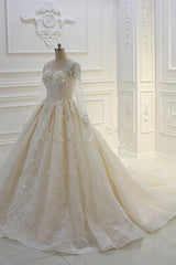 Luxurious Ball Gown Long Sleeves Lace Applqiues Beaded Wedding Dress