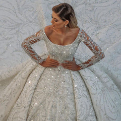 Luxurious Scoop Neck Wedding Dress Ball Gown Long Sleeves Beaded Bridal Dress