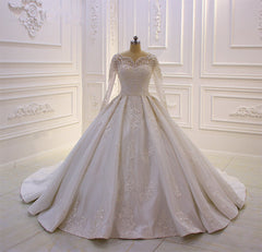 Luxurious White Wedding Dress Long Sleeves Appliques Beaded Ball Gown Bridal Dress